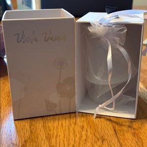 Viola Van facial cupping